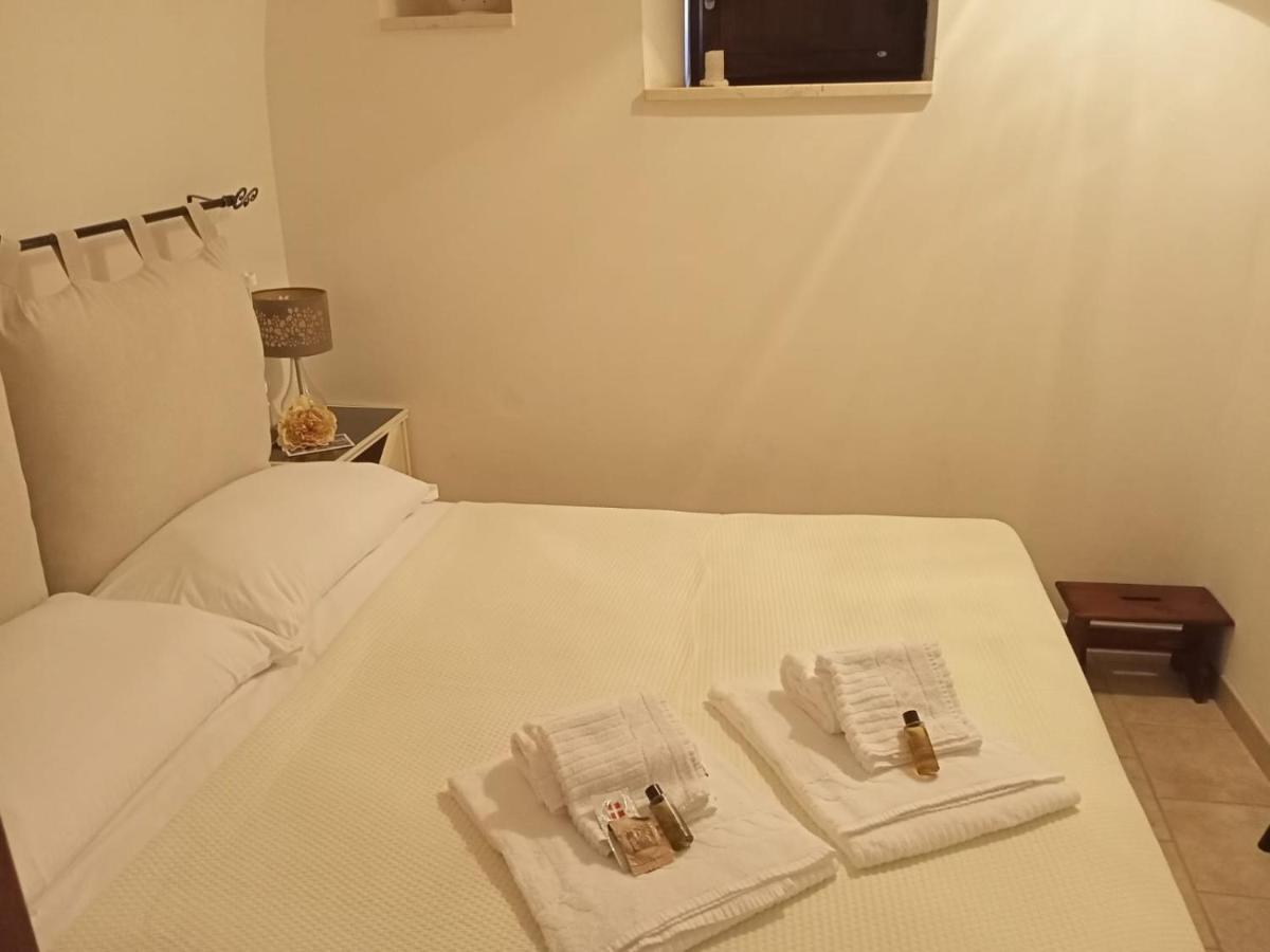 Trulli Domus Petra Villa Alberobello Bagian luar foto