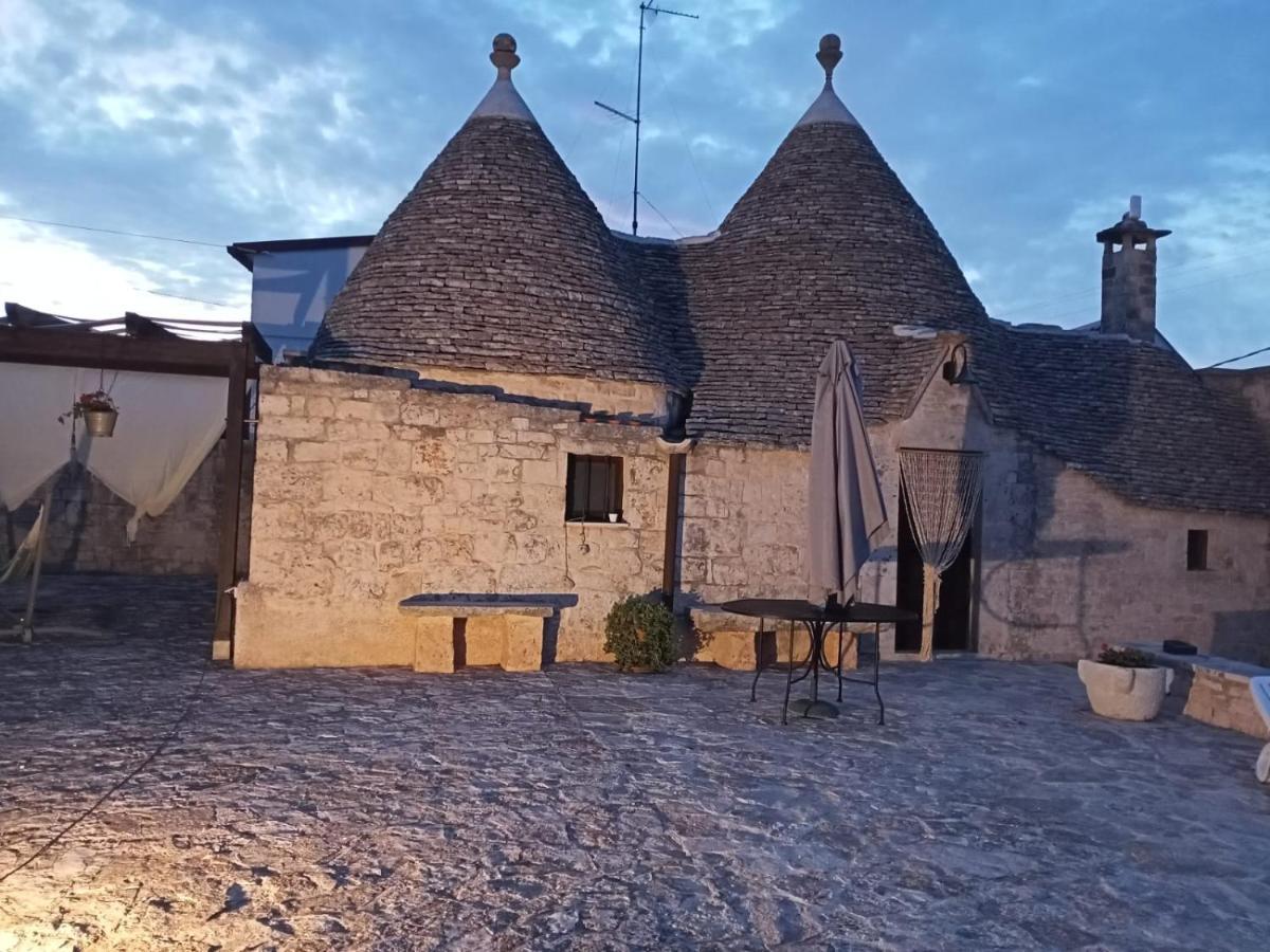 Trulli Domus Petra Villa Alberobello Bagian luar foto