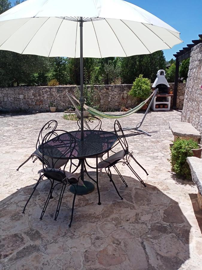 Trulli Domus Petra Villa Alberobello Bagian luar foto