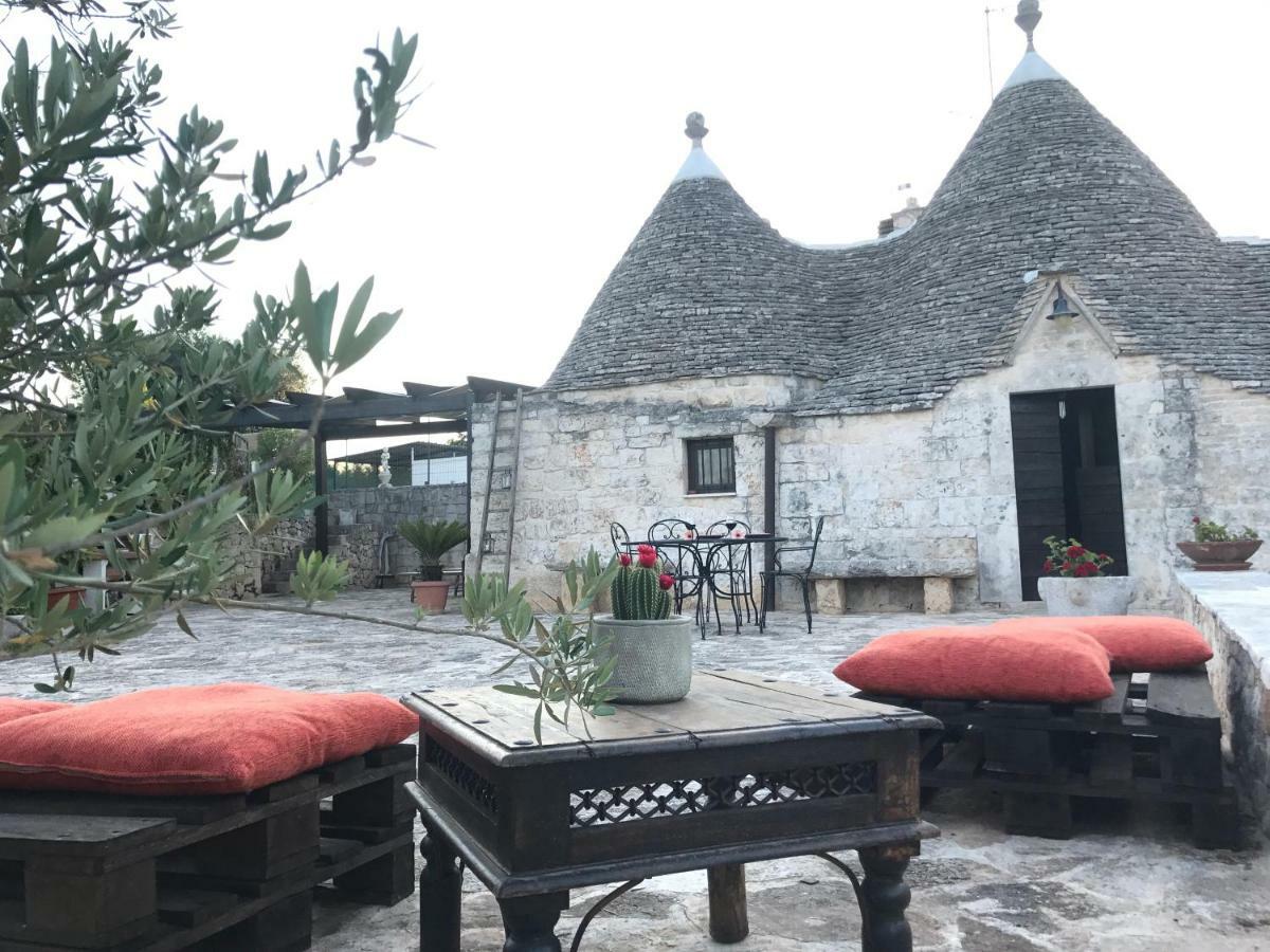 Trulli Domus Petra Villa Alberobello Bagian luar foto